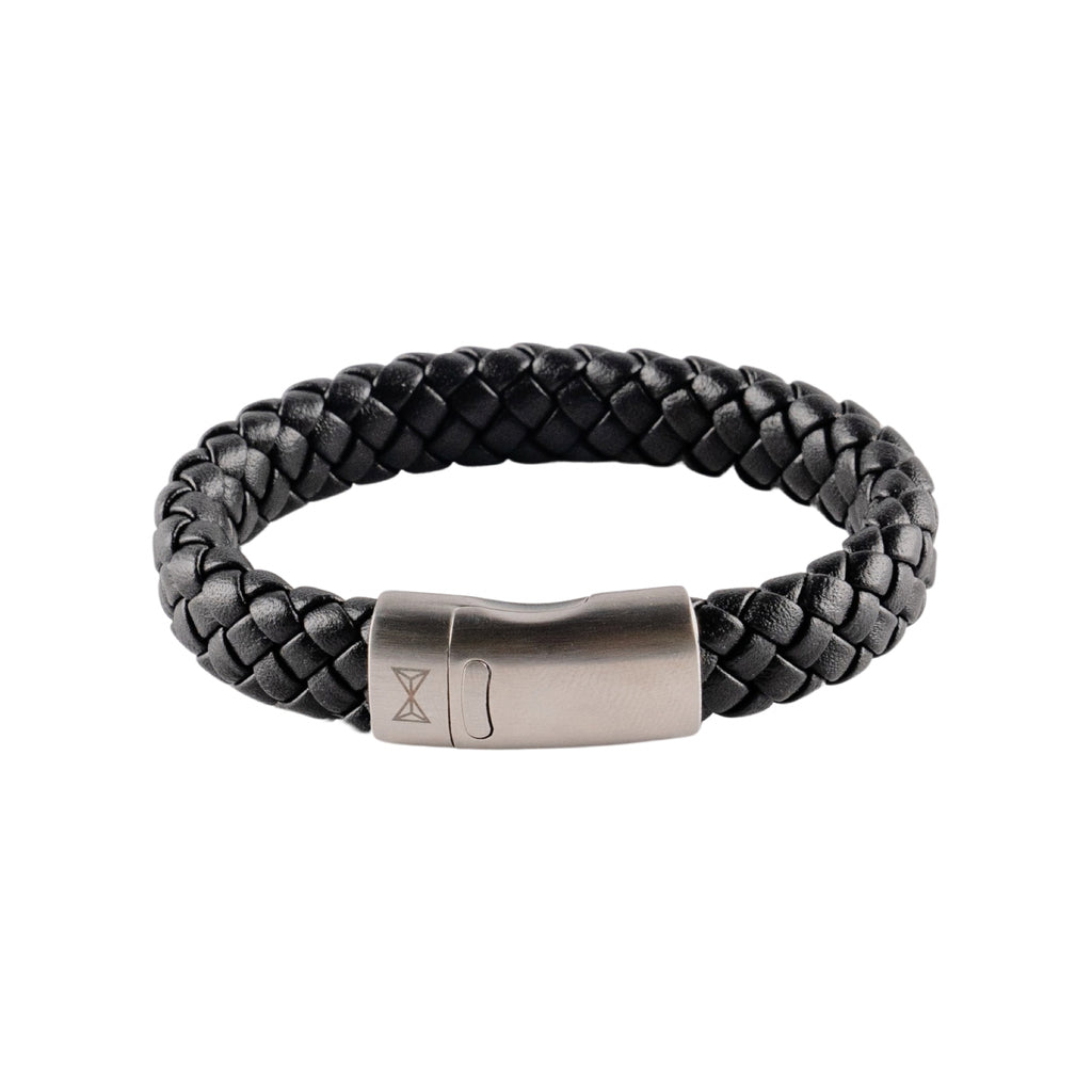 AJ-BL402-A | Junior Iron Jack Black – AZE Jewels